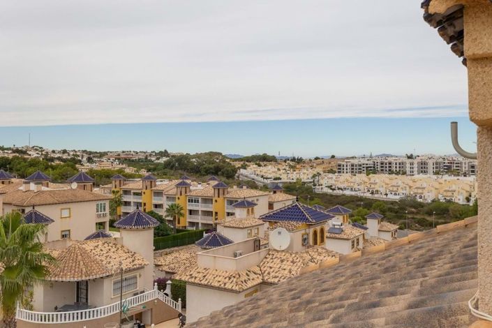 Image No.7-3 Bed Villa for sale