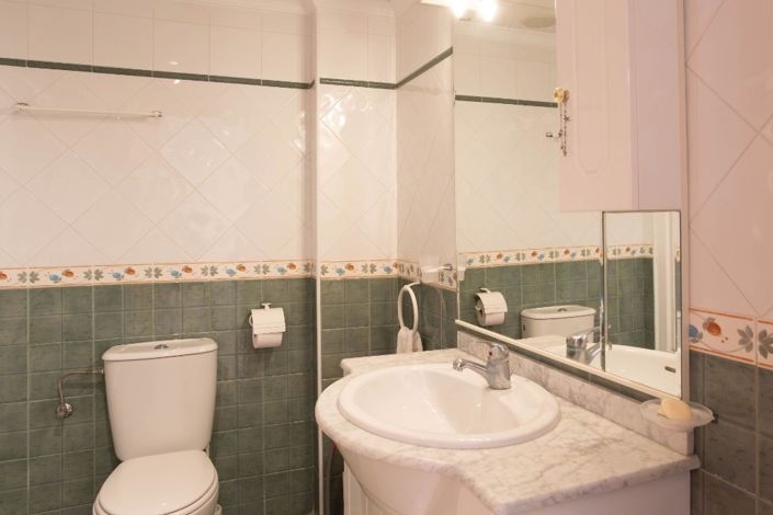 Image No.19-5 Bed Villa for sale