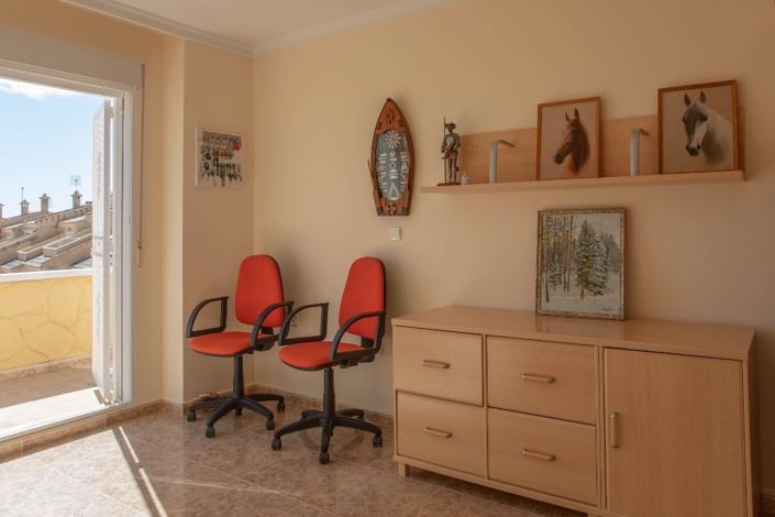 Image No.28-5 Bed Villa for sale