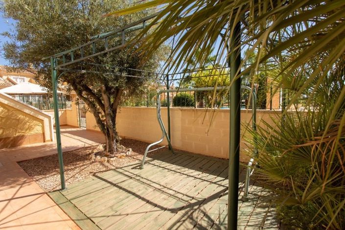 Image No.37-5 Bed Villa for sale