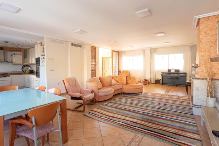 Image No.4-5 Bed Villa for sale