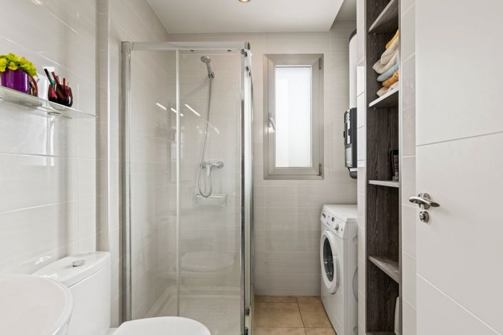 Image No.16-2 Bed Apartment for sale