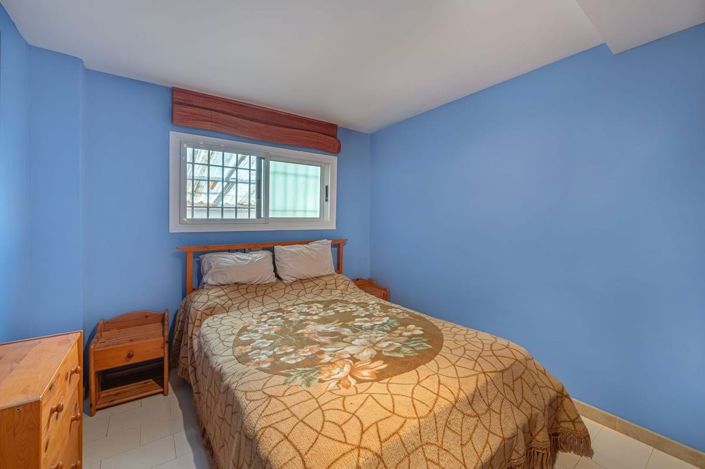 Image No.18-8 Bed Villa for sale