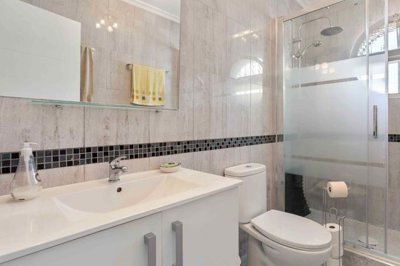 1447-475710-78d1f4f8b6655591b02d22fabb36a692d