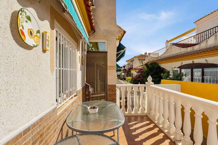 Image No.21-3 Bed Villa for sale