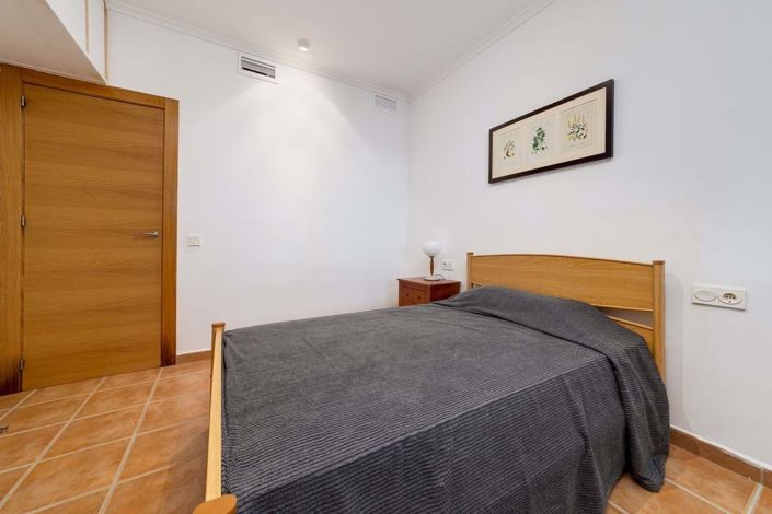 Image No.13-3 Bed Apartment for sale