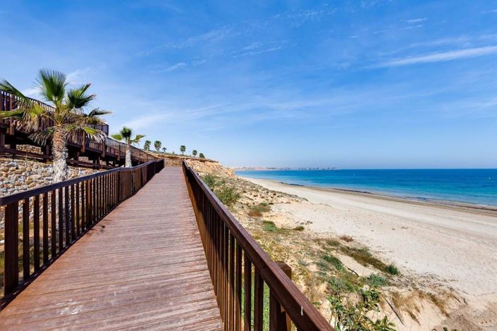 Image No.19-3 Bed Apartment for sale