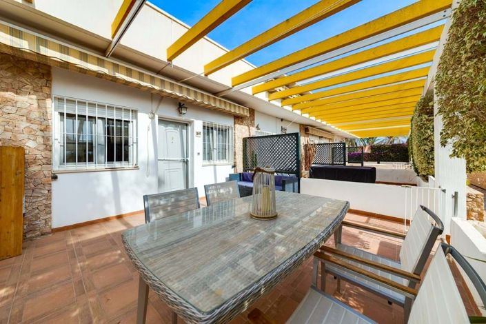 Image No.3-3 Bed Apartment for sale