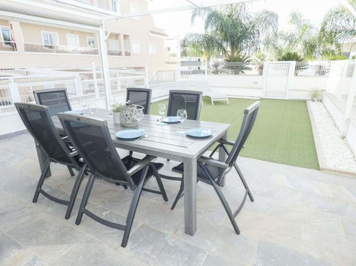 Image No.18-2 Bed Apartment for sale