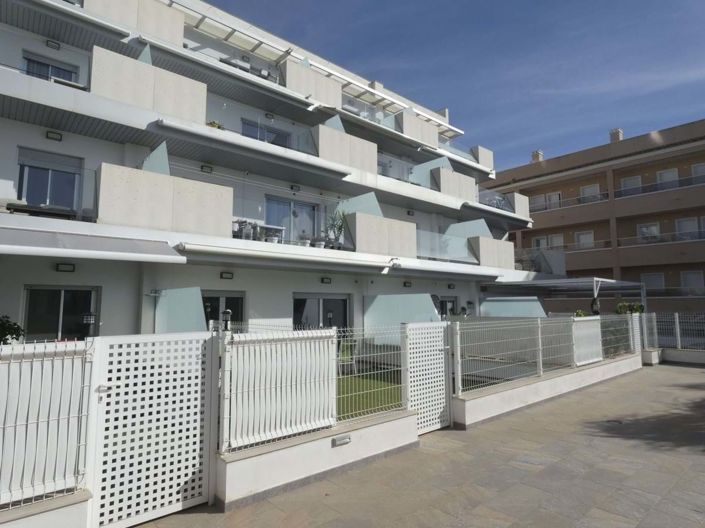 Image No.26-2 Bed Apartment for sale