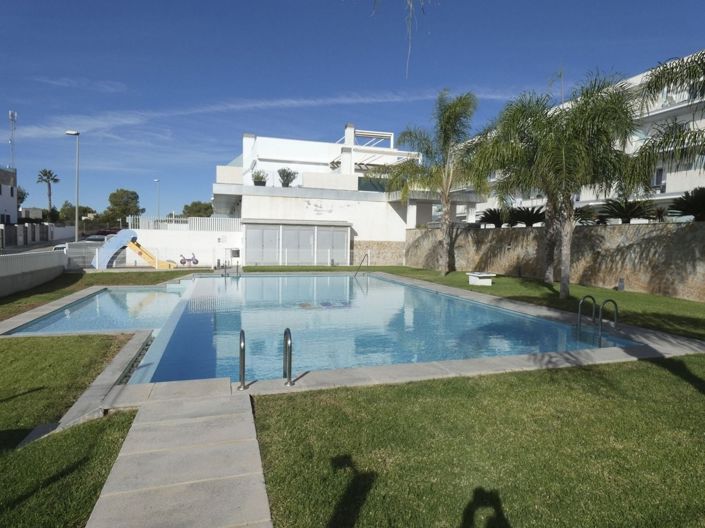 Image No.32-2 Bed Apartment for sale