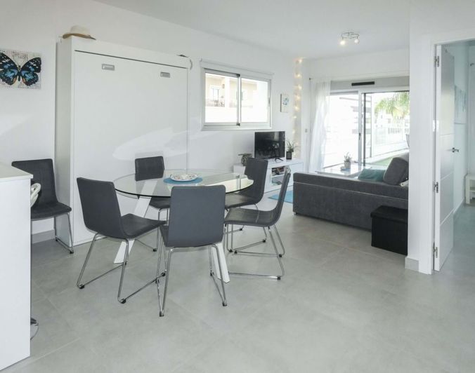 Image No.8-2 Bed Apartment for sale