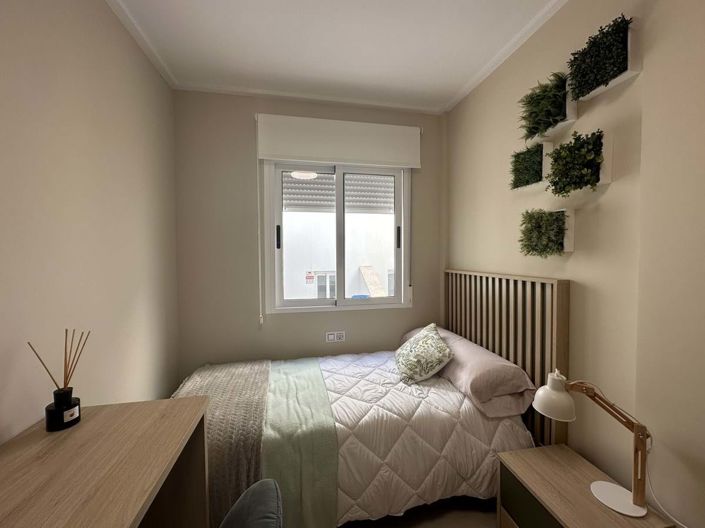 Image No.18-3 Bed Townhouse for sale