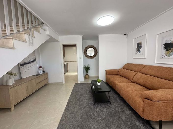 Image No.5-3 Bed Townhouse for sale