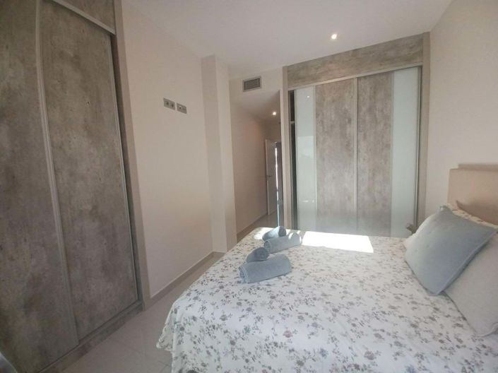 Image No.10-3 Bed Villa for sale