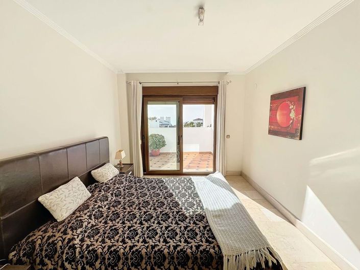 Image No.16-2 Bed Apartment for sale