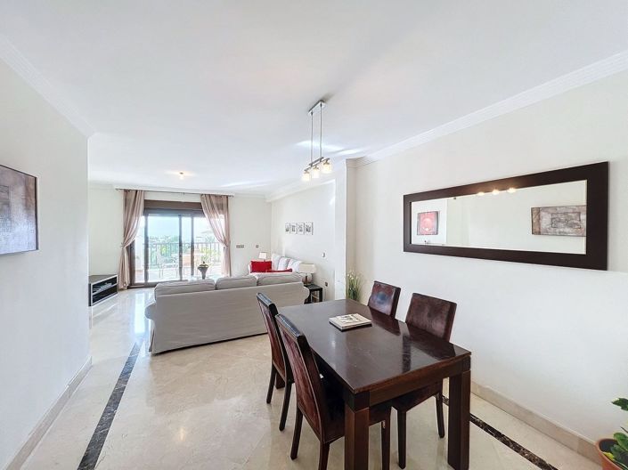 Image No.8-2 Bed Apartment for sale