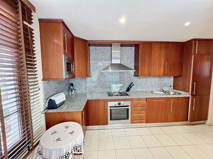 Image No.9-2 Bed Apartment for sale