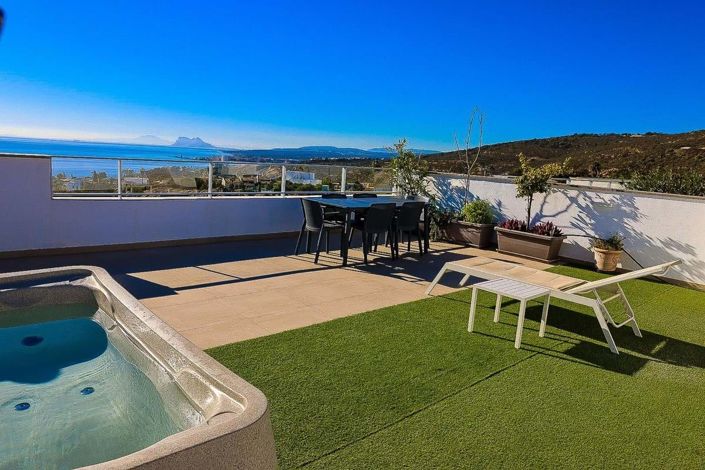 Image No.11-2 Bed Apartment for sale