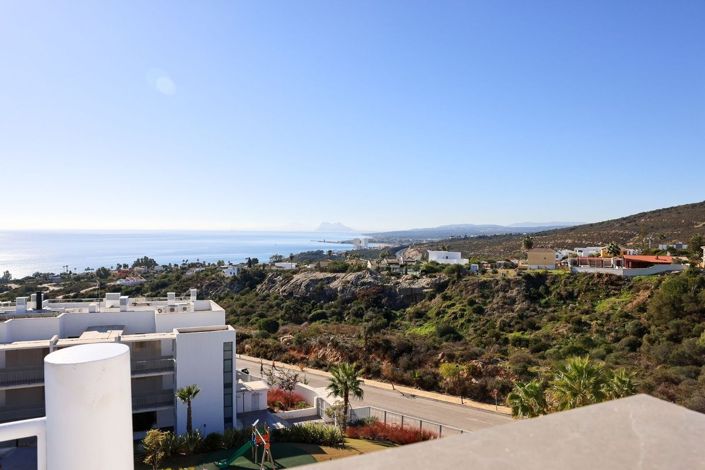 Image No.14-2 Bed Apartment for sale