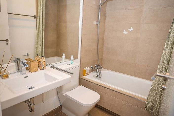 Image No.9-2 Bed Apartment for sale