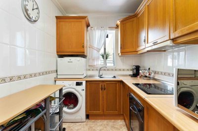 1447-488388-78d1f4f8b6655591b02d22fabb36a692d