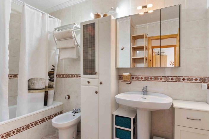 Image No.17-Appartement de 2 chambres à vendre à Orihuela Costa