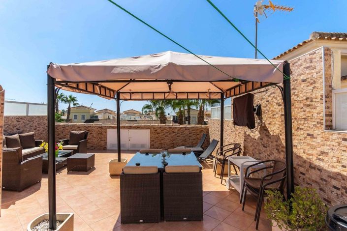 Image No.3-Appartement de 2 chambres à vendre à Orihuela Costa