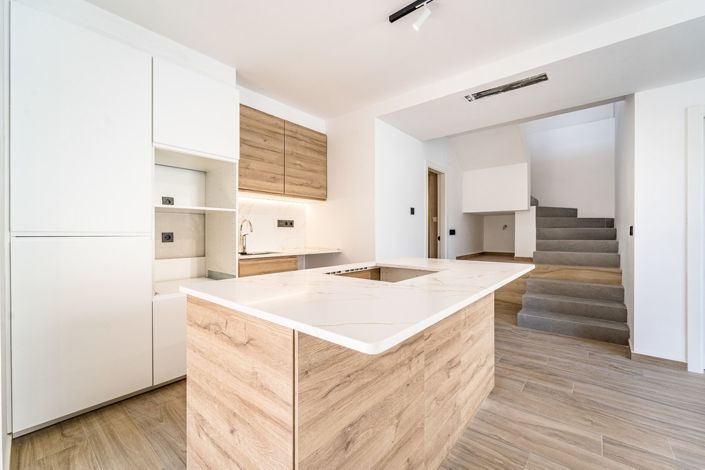 Image No.11-4 Bed Villa for sale