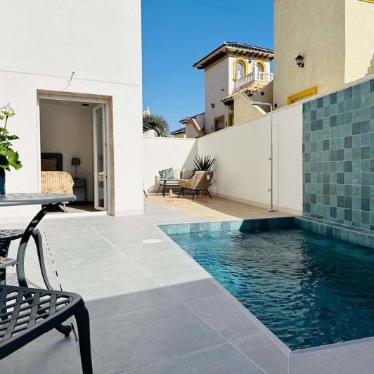 Image No.4-4 Bed Villa for sale