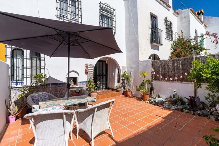 Image No.2-3 Bed Townhouse for sale