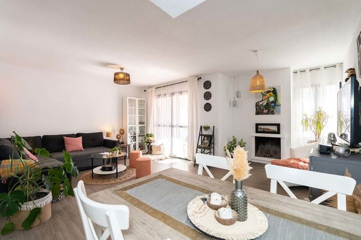 Image No.5-3 Bed Townhouse for sale