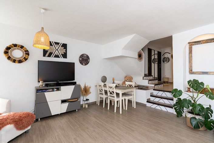 Image No.6-3 Bed Townhouse for sale