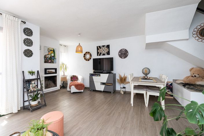 Image No.7-3 Bed Townhouse for sale