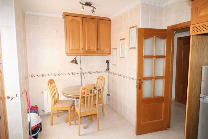 Image No.20-3 Bed Villa for sale