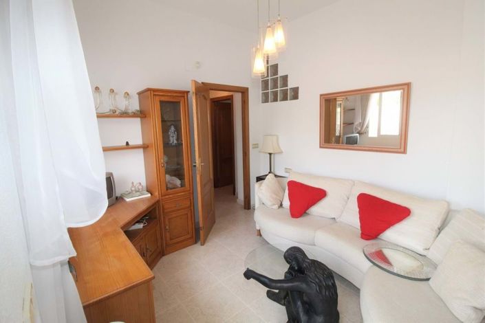 Image No.26-3 Bed Villa for sale