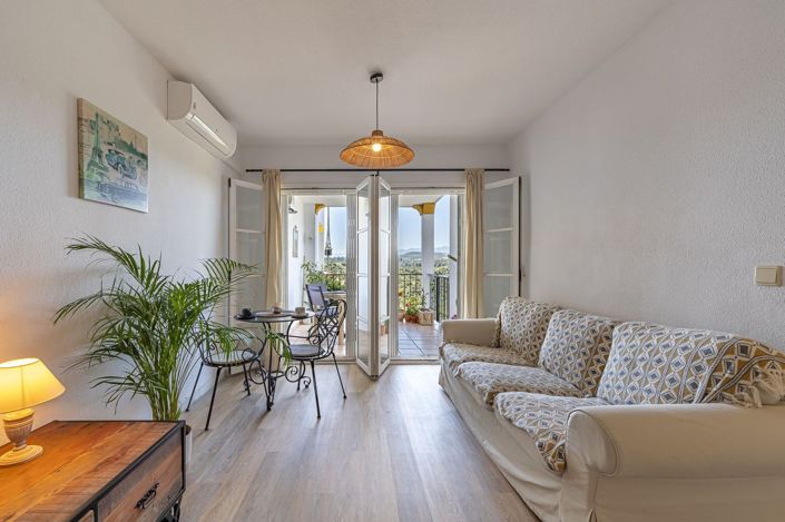 Image No.2-Appartement de 2 chambres à vendre à Mijas Costa