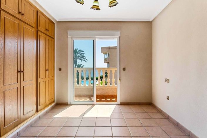 Image No.9-Maison de ville de 3 chambres à vendre à Orihuela Costa