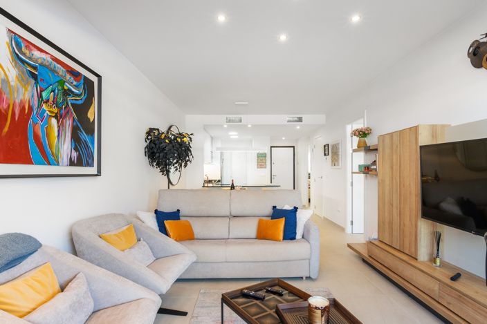 Image No.4-2 Bed Apartment for sale