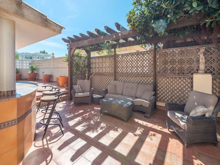 Image No.24-5 Bed Villa for sale