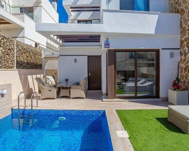 Image No.5-2 Bed Townhouse for sale