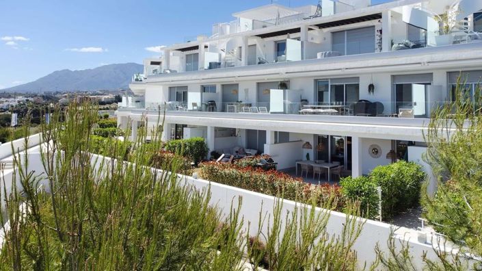 Image No.24-3 Bed Apartment for sale