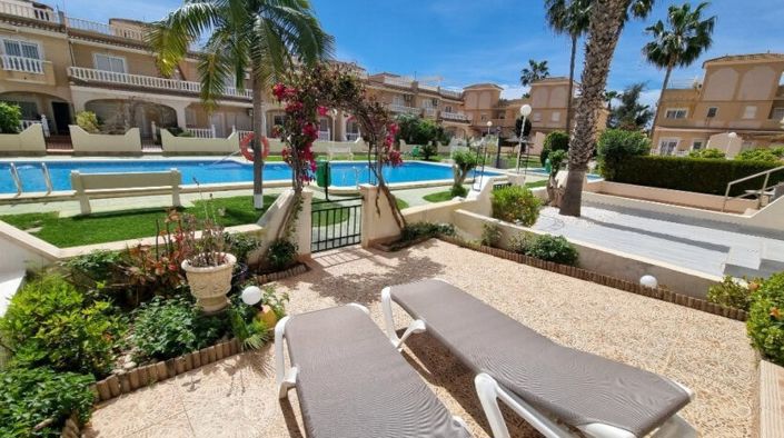 Image No.23-3 Bed Townhouse for sale