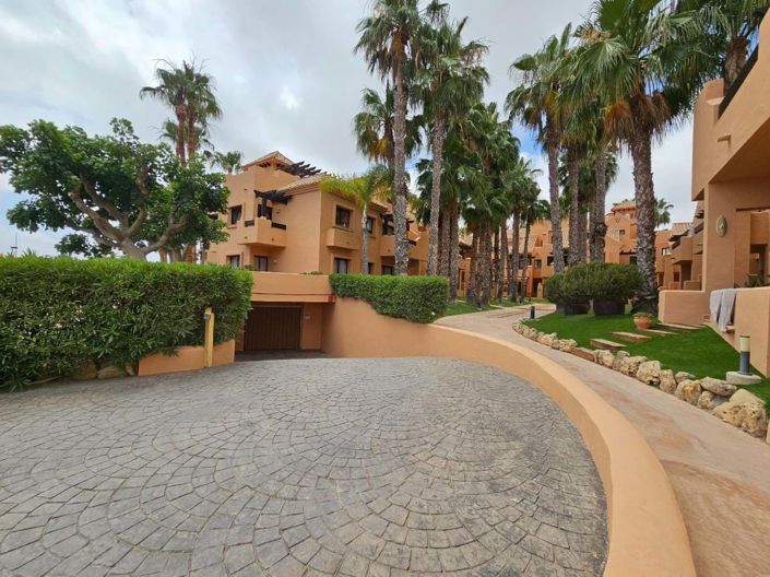 Image No.22-3 Bed Apartment for sale