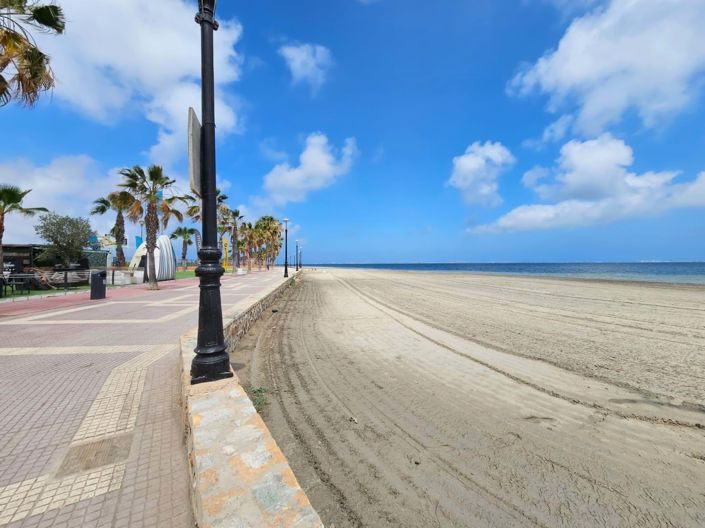 Image No.25-3 Bed Apartment for sale