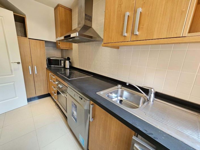 Image No.9-3 Bed Apartment for sale