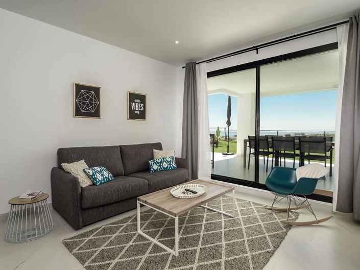 Image No.4-2 Bed Apartment for sale