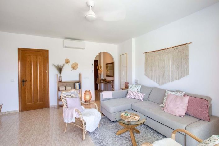 Image No.13-3 Bed Villa for sale