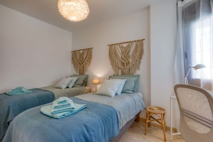 Image No.18-3 Bed Villa for sale