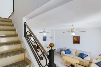 1447-507831-78d1f4f8b6655591b02d22fabb36a692d